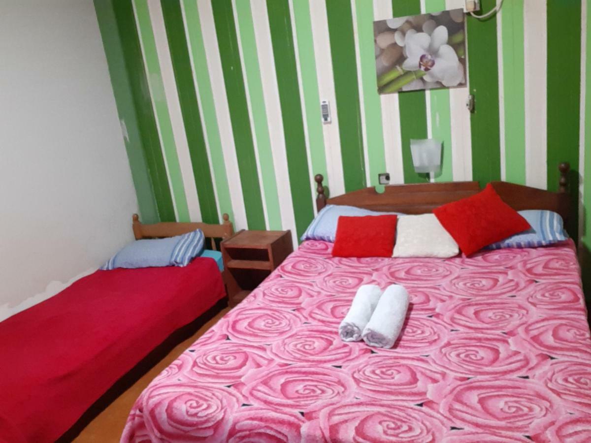 Hotel Los Amigos ปูแอร์โตอีกวาซู ภายนอก รูปภาพ